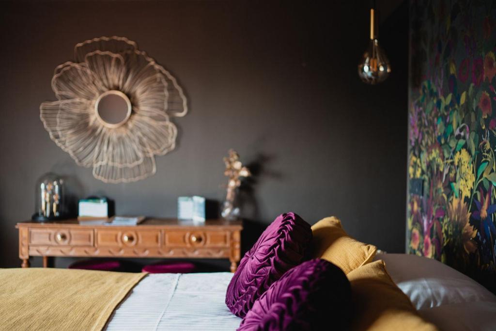 Les 7 Meuses - Restaurant & Hebergements Hoteliers - Insolites - Wellness - Gites Profondeville Zewnętrze zdjęcie